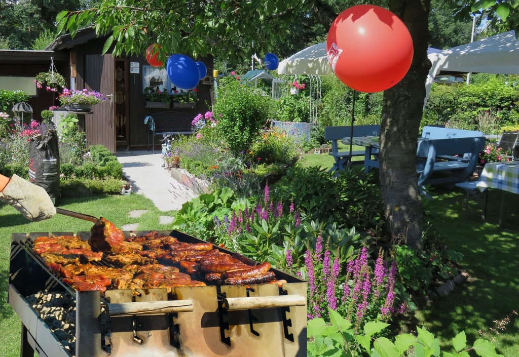 party, emotions, summer party, barbecue party, grilling, flesh, grill, bratwurst, summer, balloon, time out, nature, garden party, family party, to celebrate, invitation, date of birth, birthday party, warm welcome